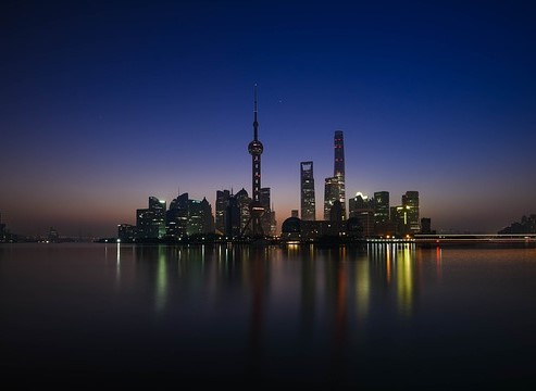 股掌柜早报：DeepSeek-V3.2-Exp发布并开源